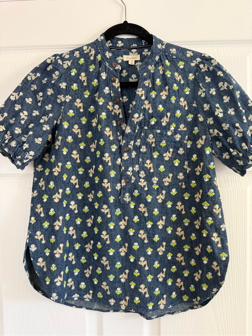 Pilcro Navy Floral Short Sleeve Embroidered Popover Shirt Size XS